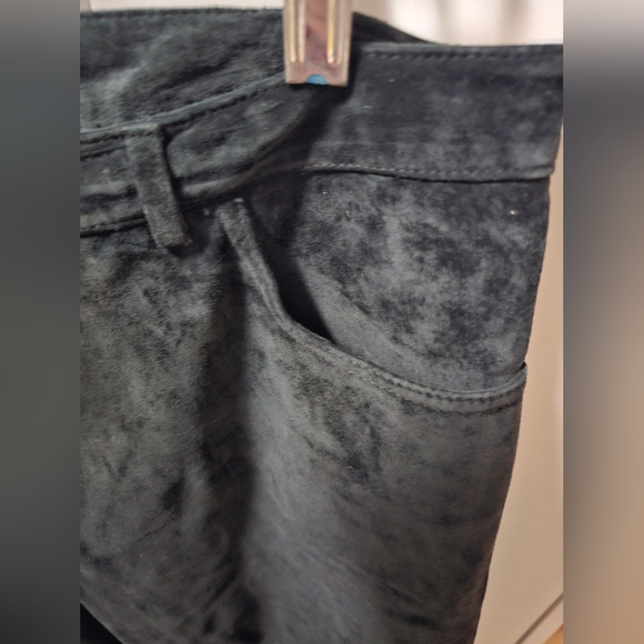 Danier suede pants - Picture 7 of 12